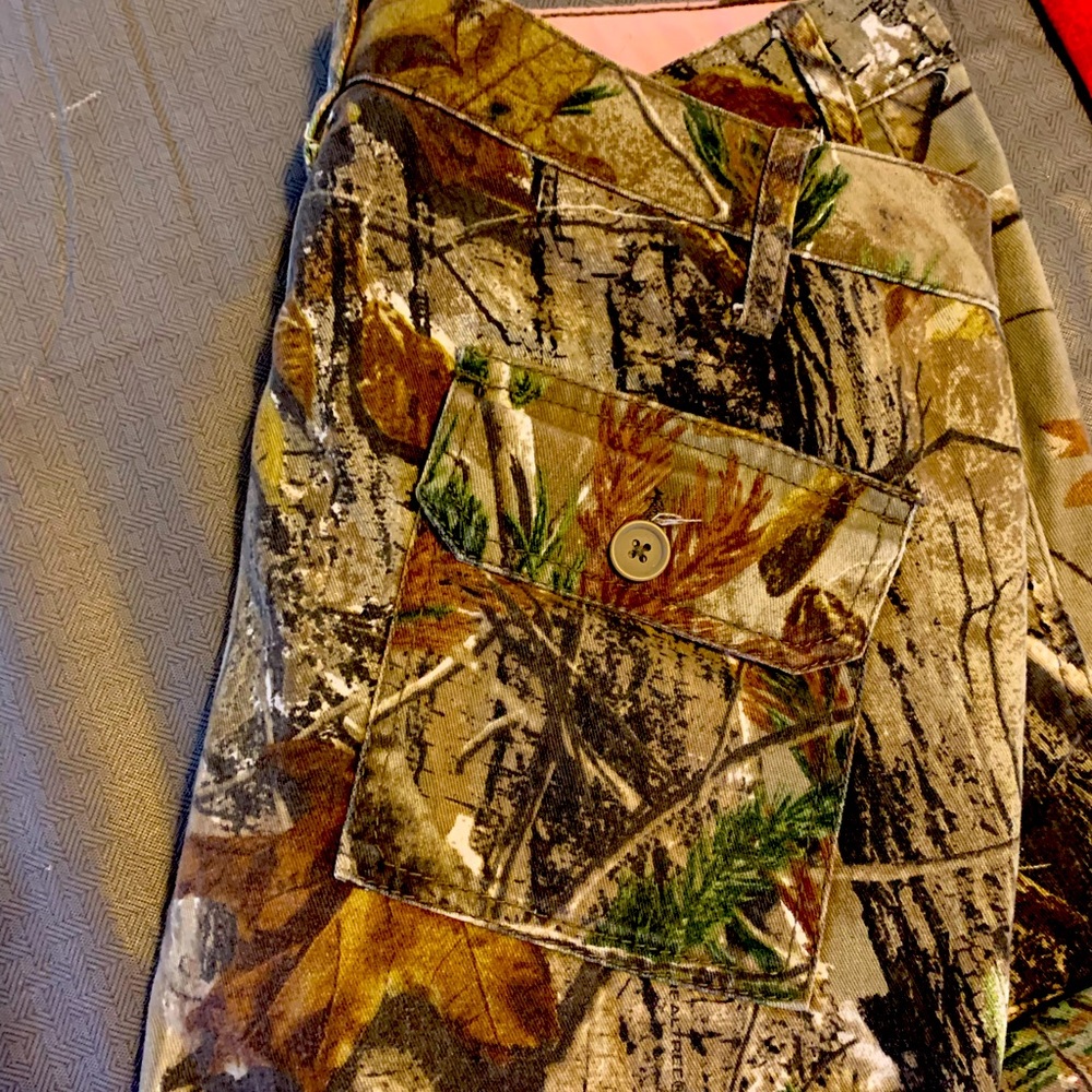 Real tree camo women’s pants size 10/12